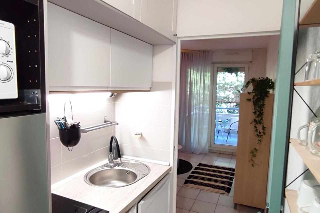 Ravas Studio Climatise Terrasse Proche Commerces Montpellier Eksteriør billede