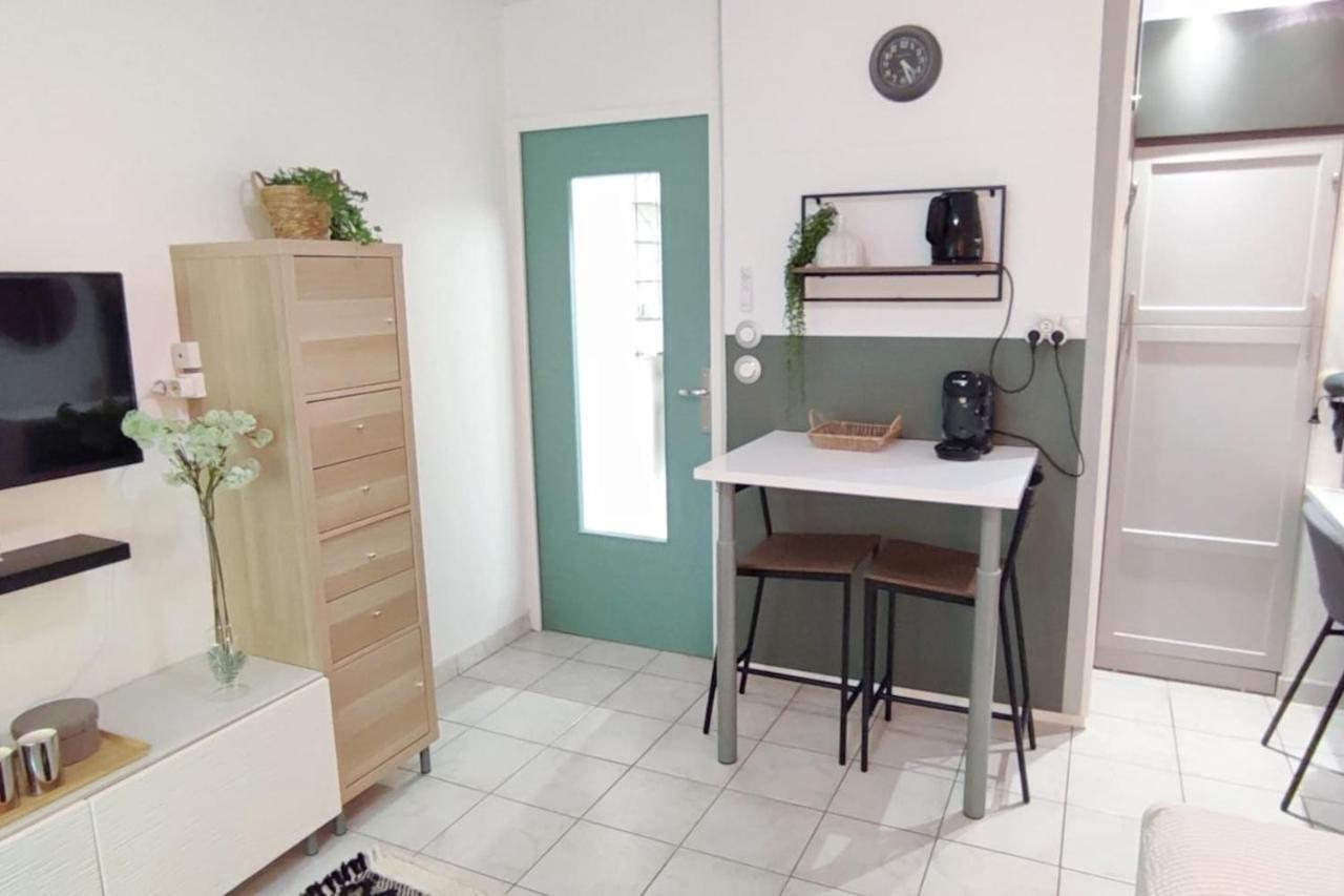 Ravas Studio Climatise Terrasse Proche Commerces Montpellier Eksteriør billede